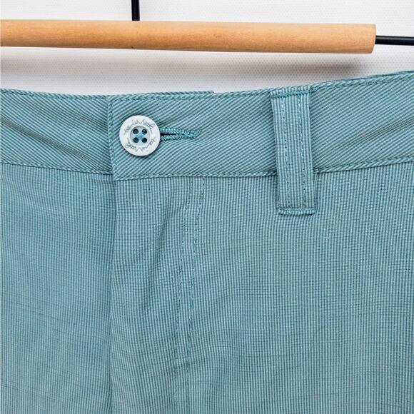 TravisMathew Golf Shorts Men’s 38 Blue-Green Stretch Moisture-Wicking Summer - Picture 2 of 12